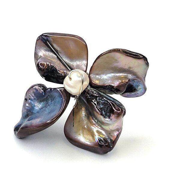 Grey Purple Shell Ring with Genuine Pearl Bead Asymmetric Flower Adjustable Ring - Picture 1 of 11